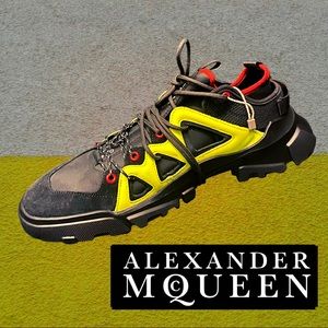 NWT Alexander McQueen Orbyt Mid-top Sneakers